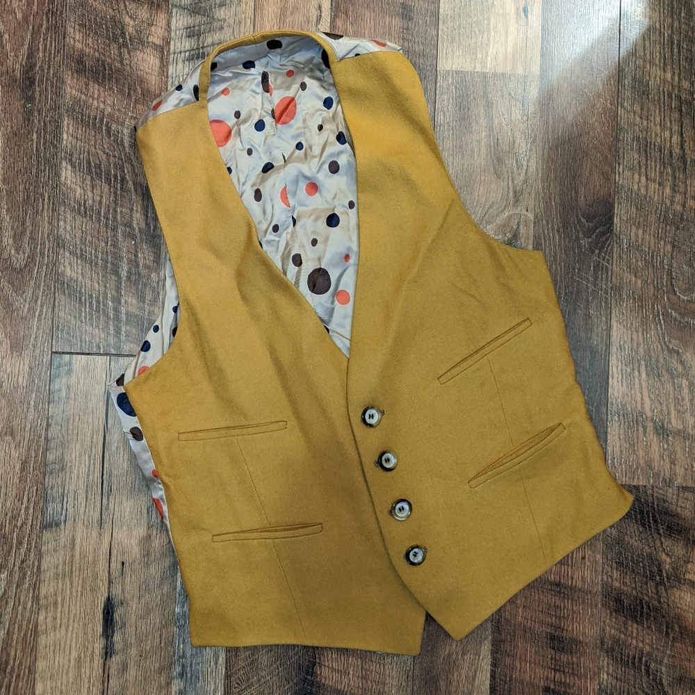 VINTAGE MUSTARD YELLOW WOOL AND SILK VEST - Picture 1 of 8